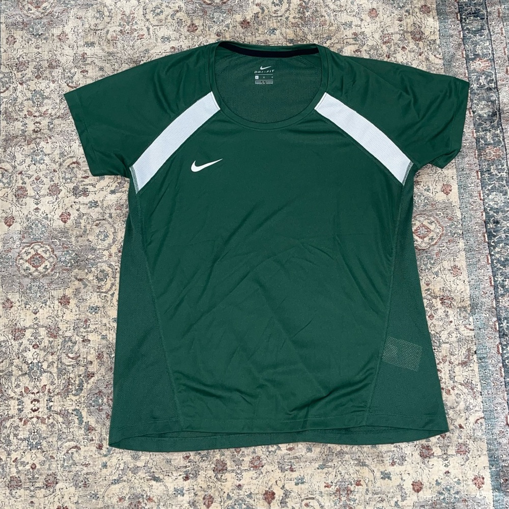 Nike Women’s DriFit Shirt